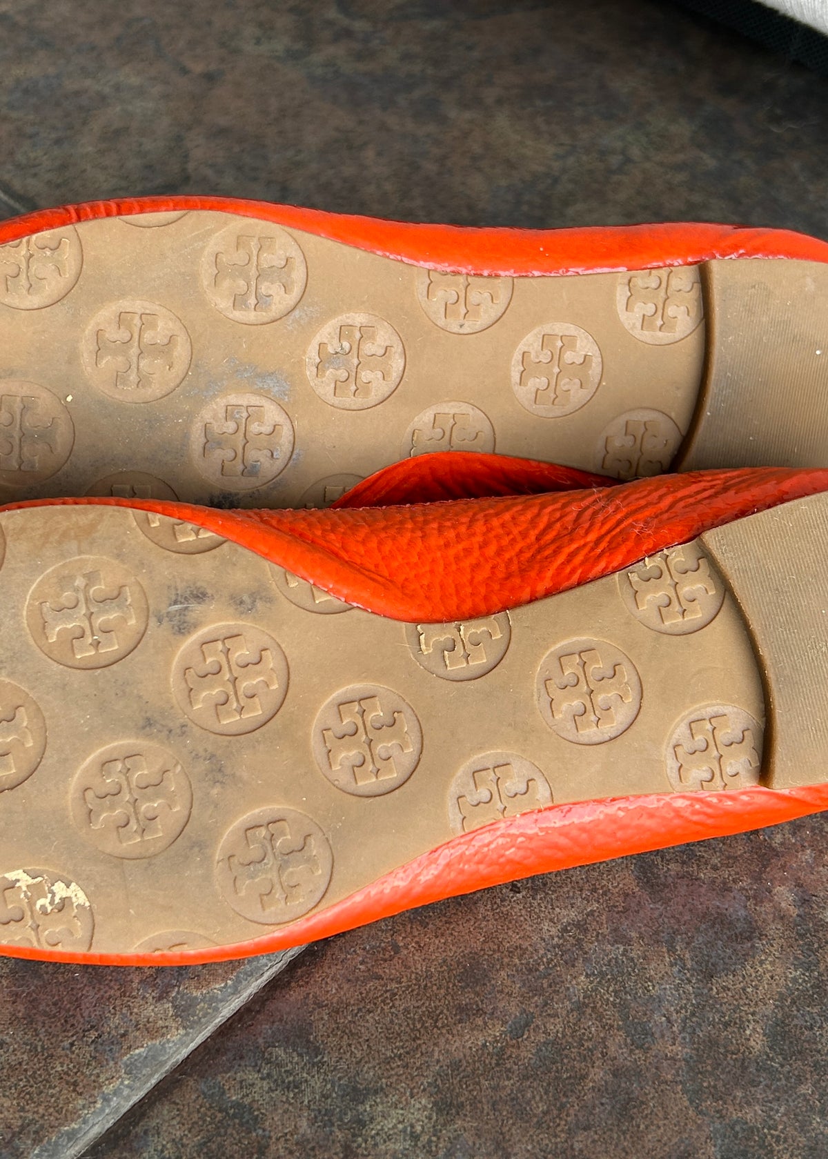 TORY BURCH ORANGE FLATS