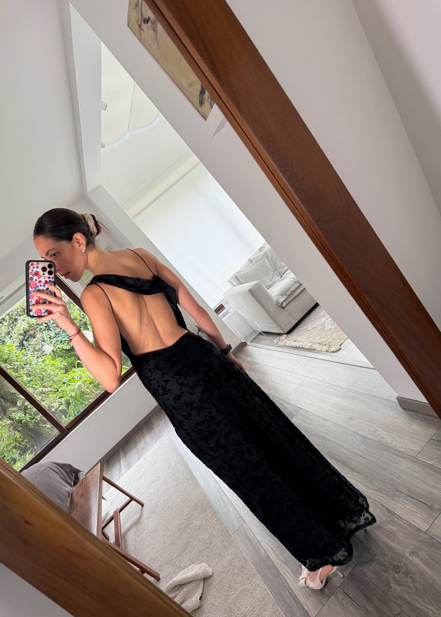 VESTIDO MESH NEGRO CON FLORES