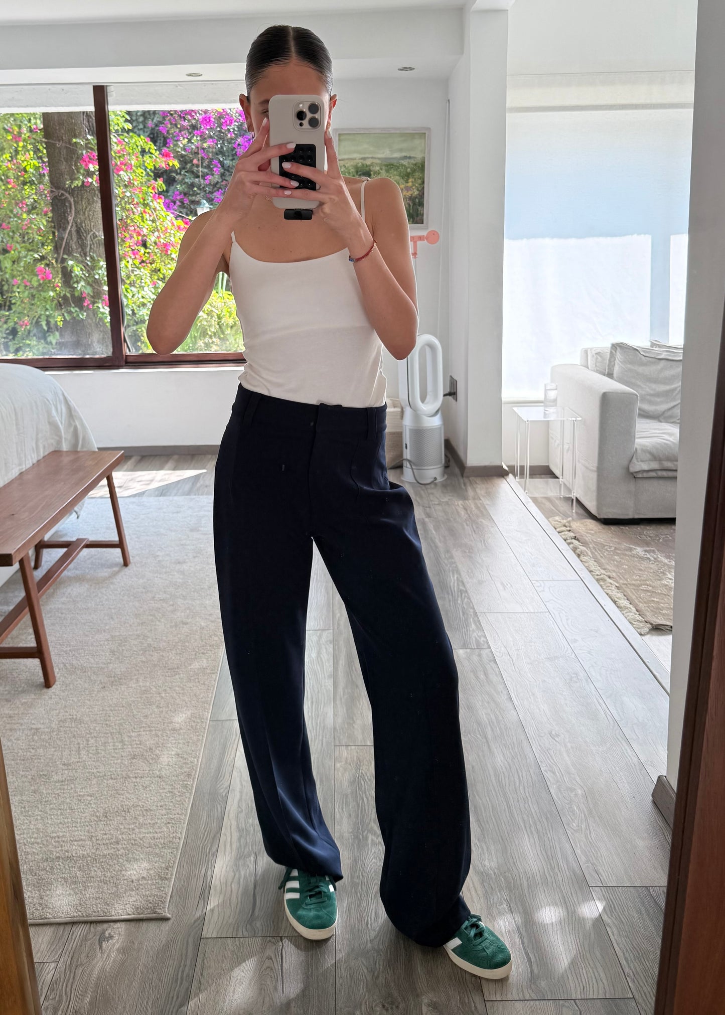 PANTALÓN AZUL MARINO TIRO ALTO