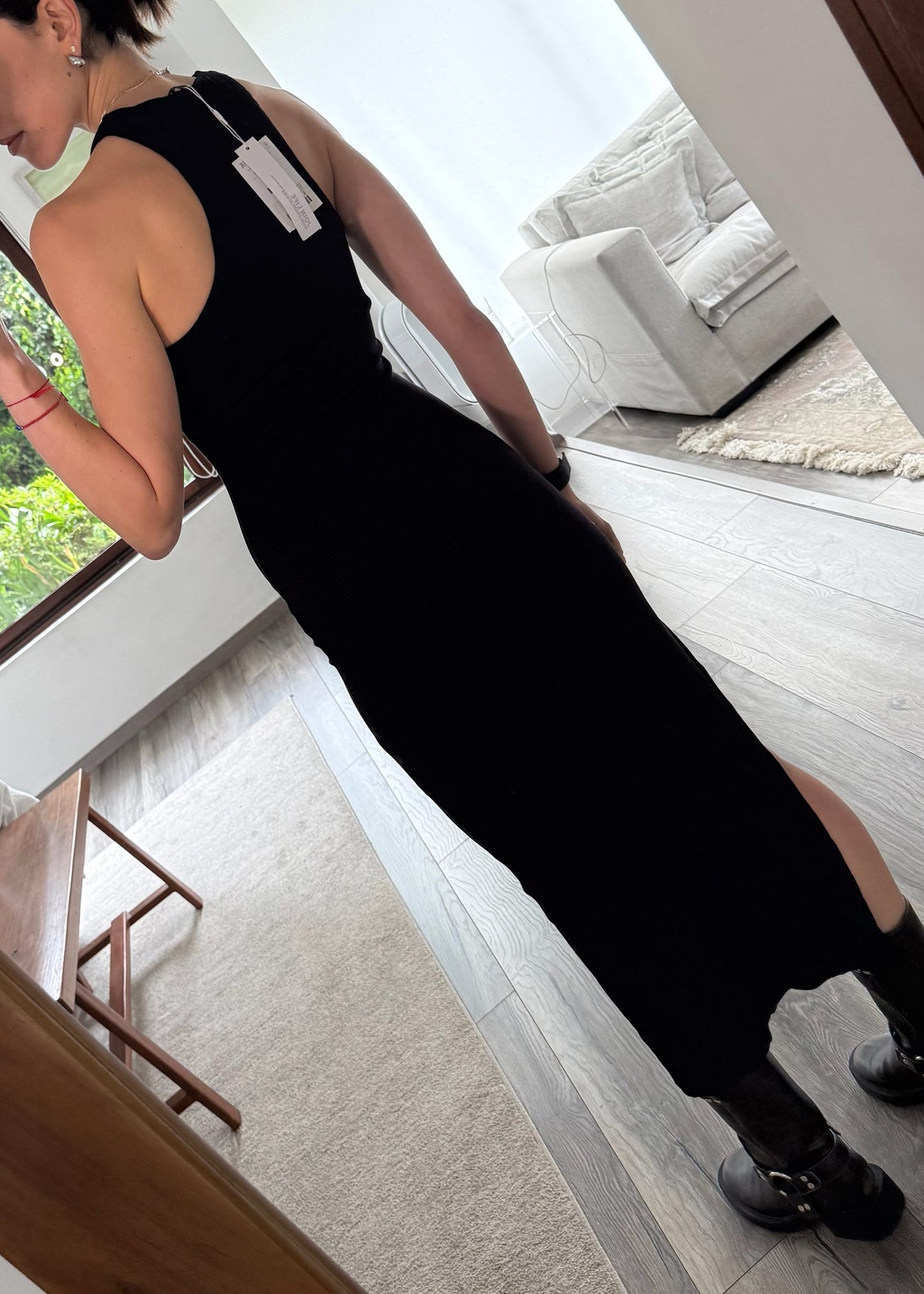 VESTIDO MIDI DE TIPO TANK TOP