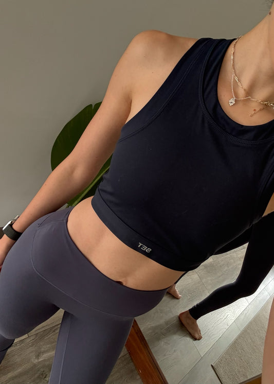 SPORTS BRA AZUL MARINO