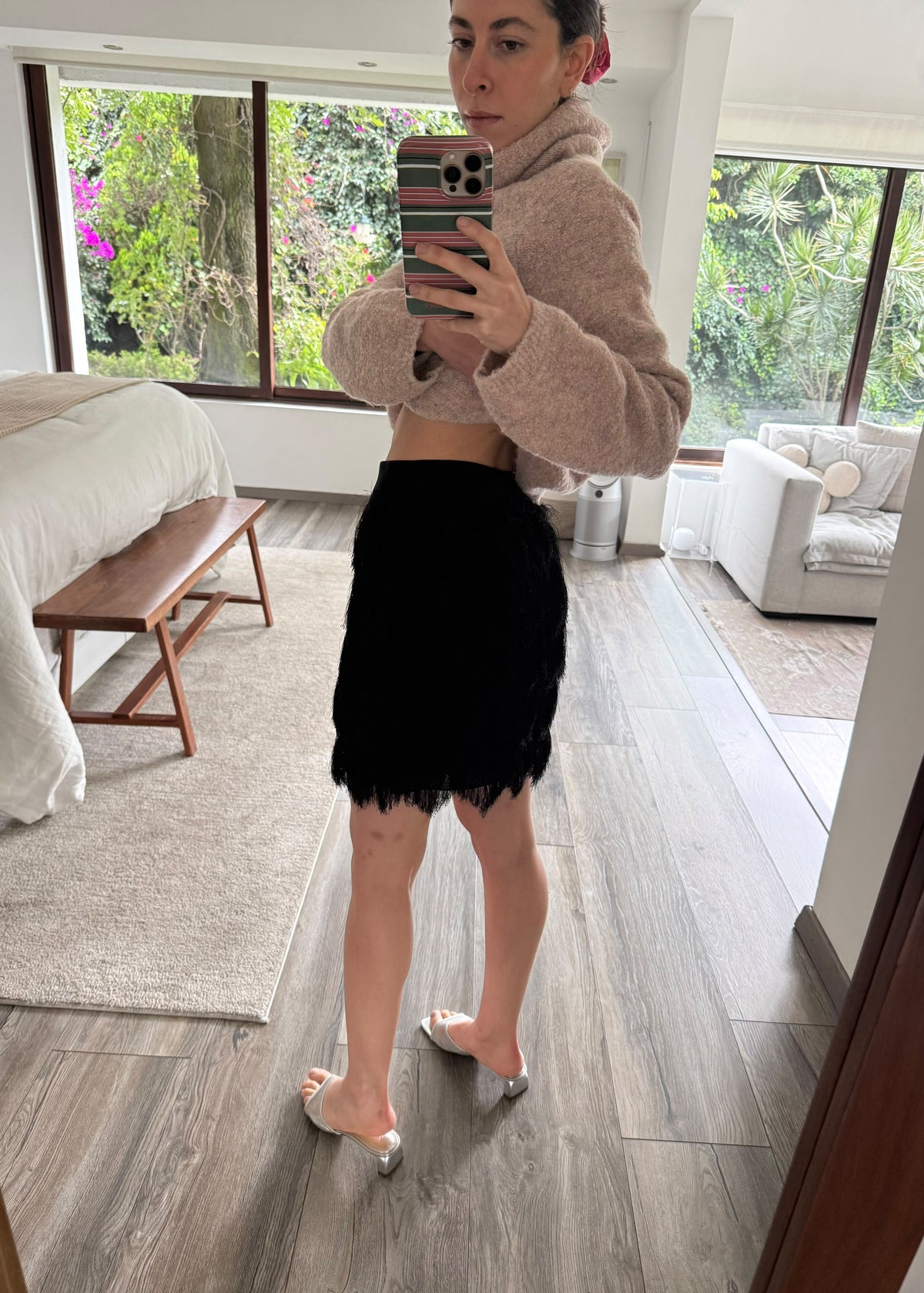 FALDA MINI CON FLECOS