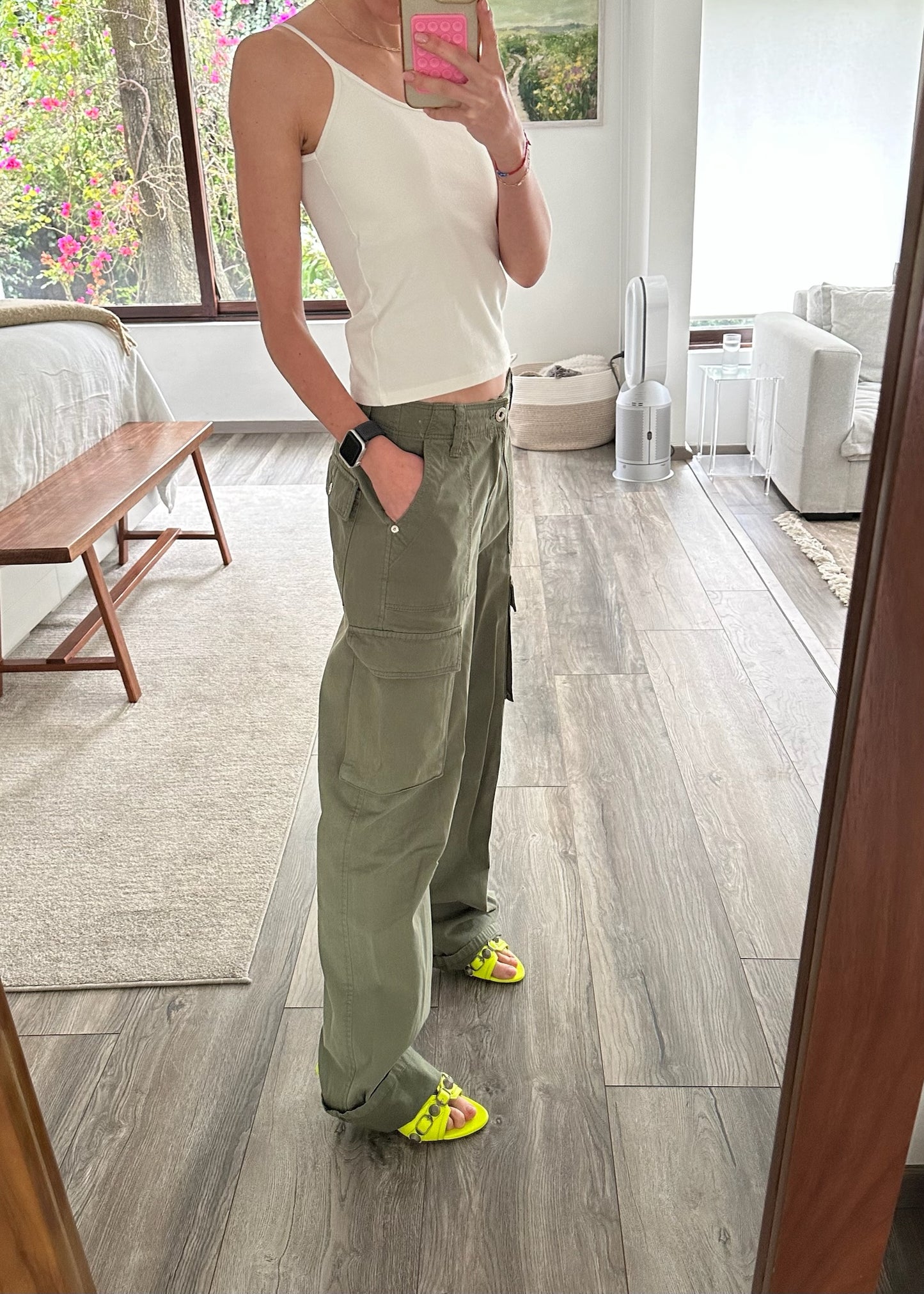 MID RISE CARGO PANTS
