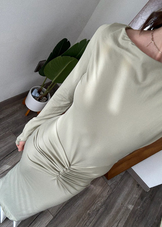 VESTIDO MAXI VERDE OLIVO