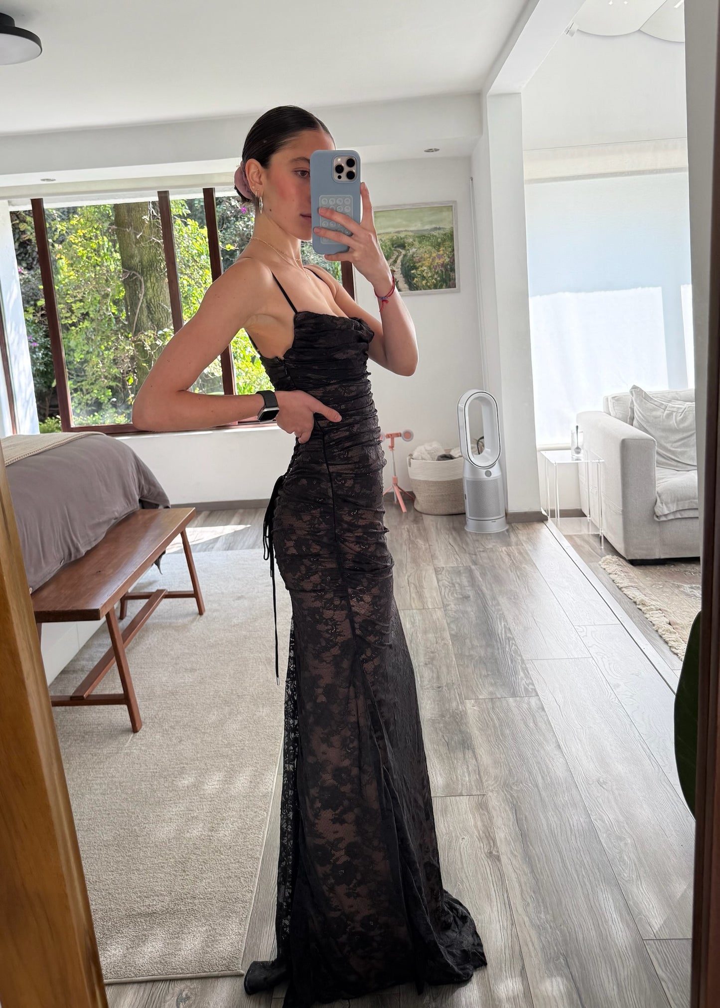 VESTIDO MAXI DE ENCAJE NEGRO