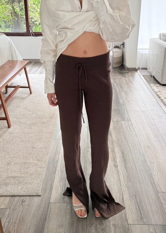 PANTS FLARE RIBBED CHOCOLATE