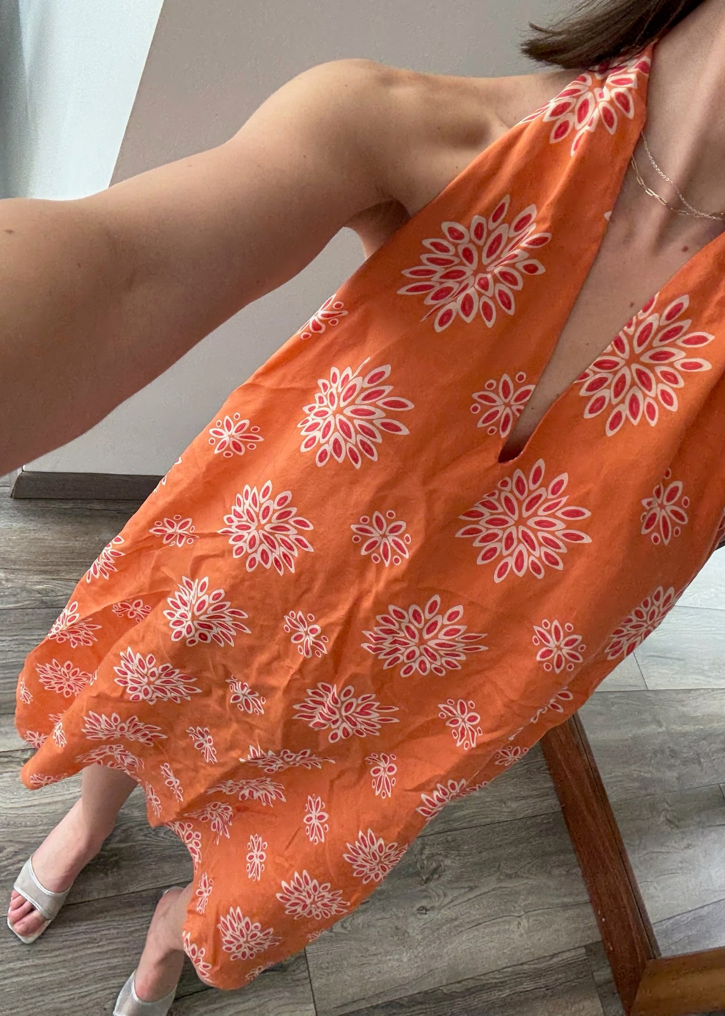 VESTIDO DE SEDA NARANJA CON PRINT