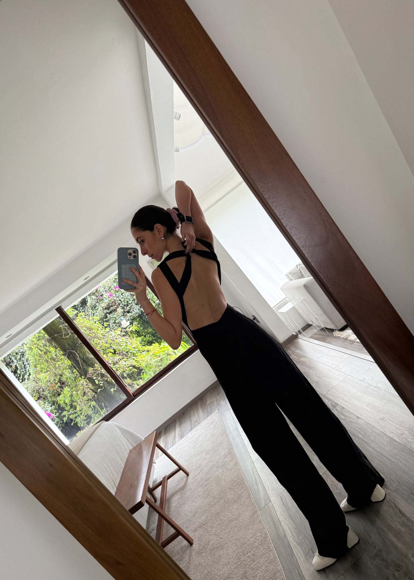 JUMPSUIT NEGRO CON ENCAJE