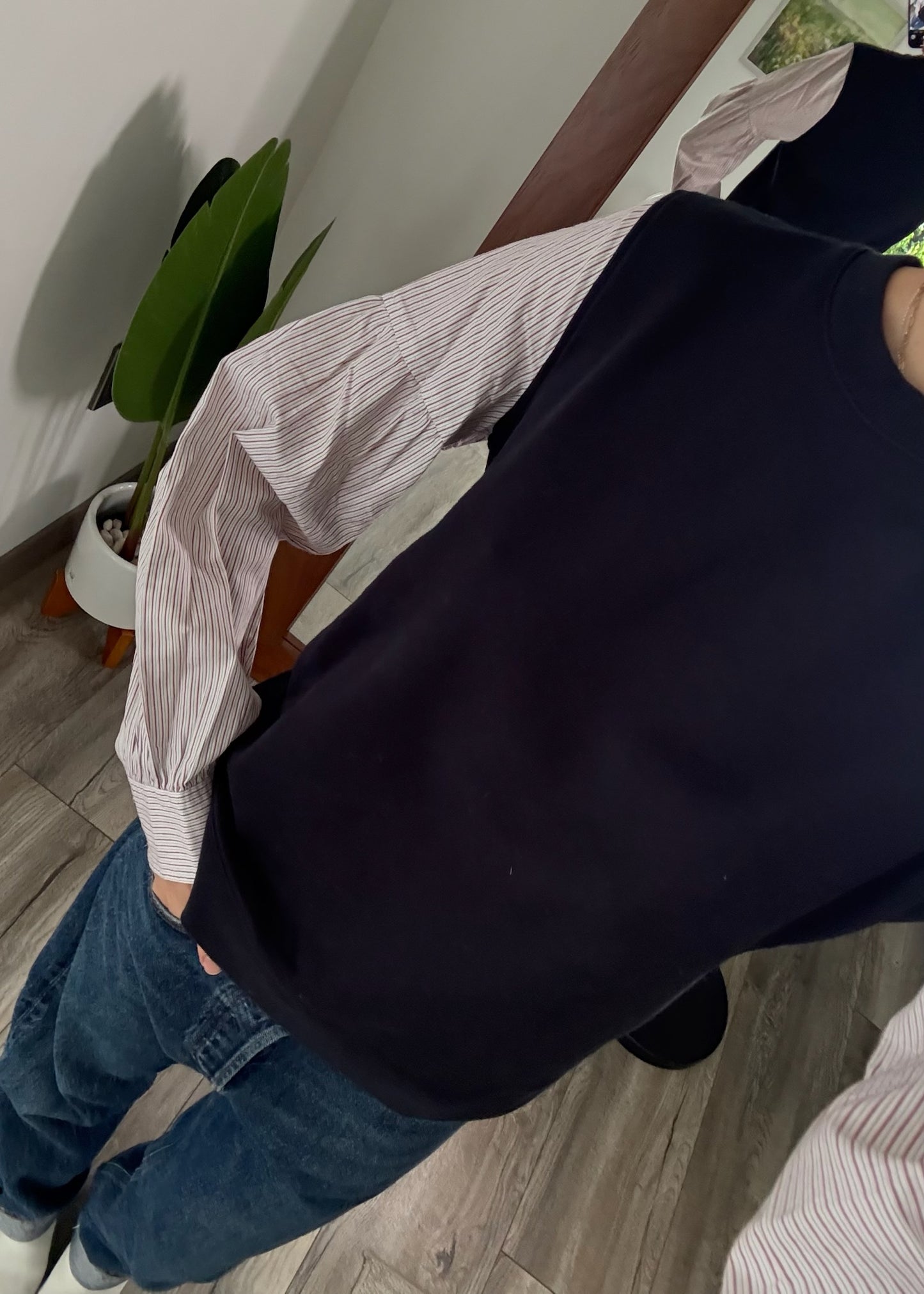 SUETER CON MANGAS DE CAMISA