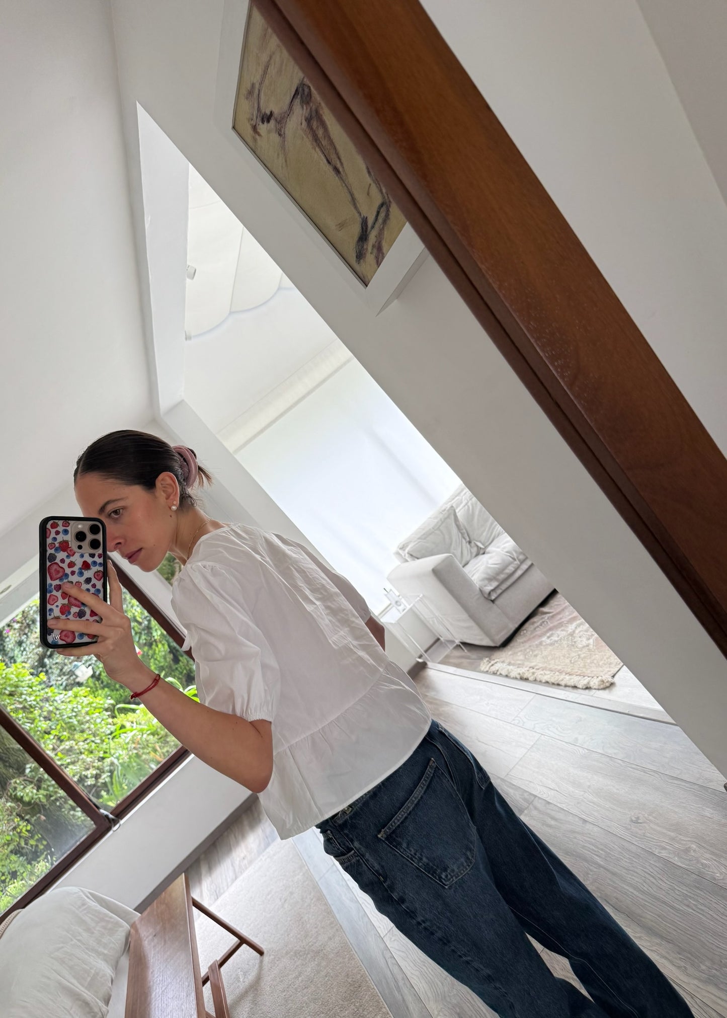 CAMISA BLANCA CON MOÑOS