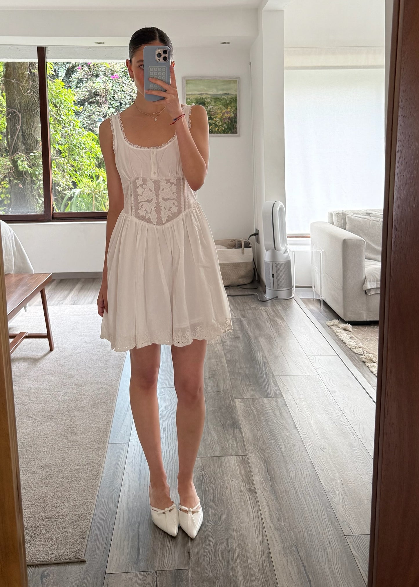 VESTIDO GIRLY BLANCO CON ENCAJE