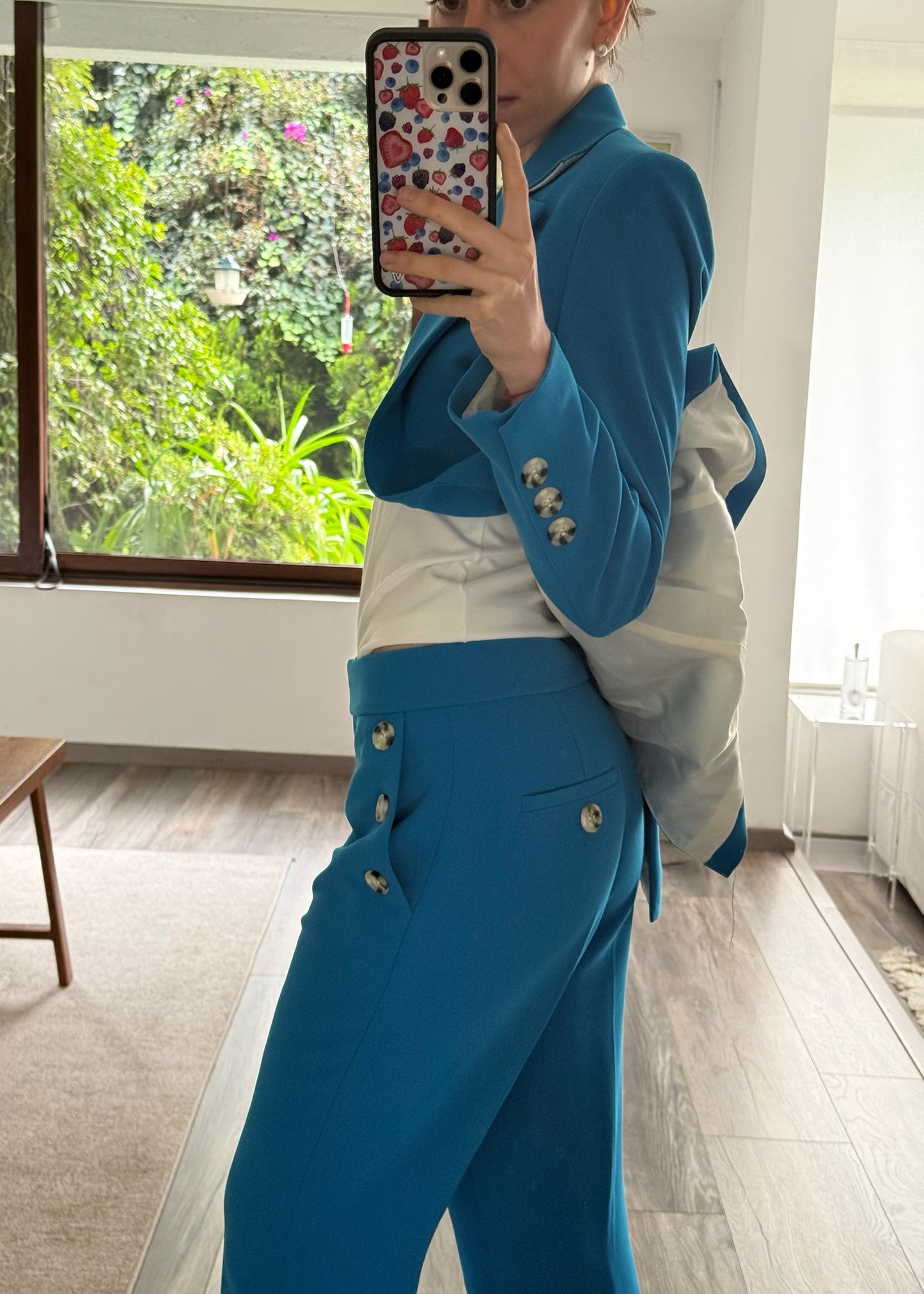 SUIT SKY BLUE