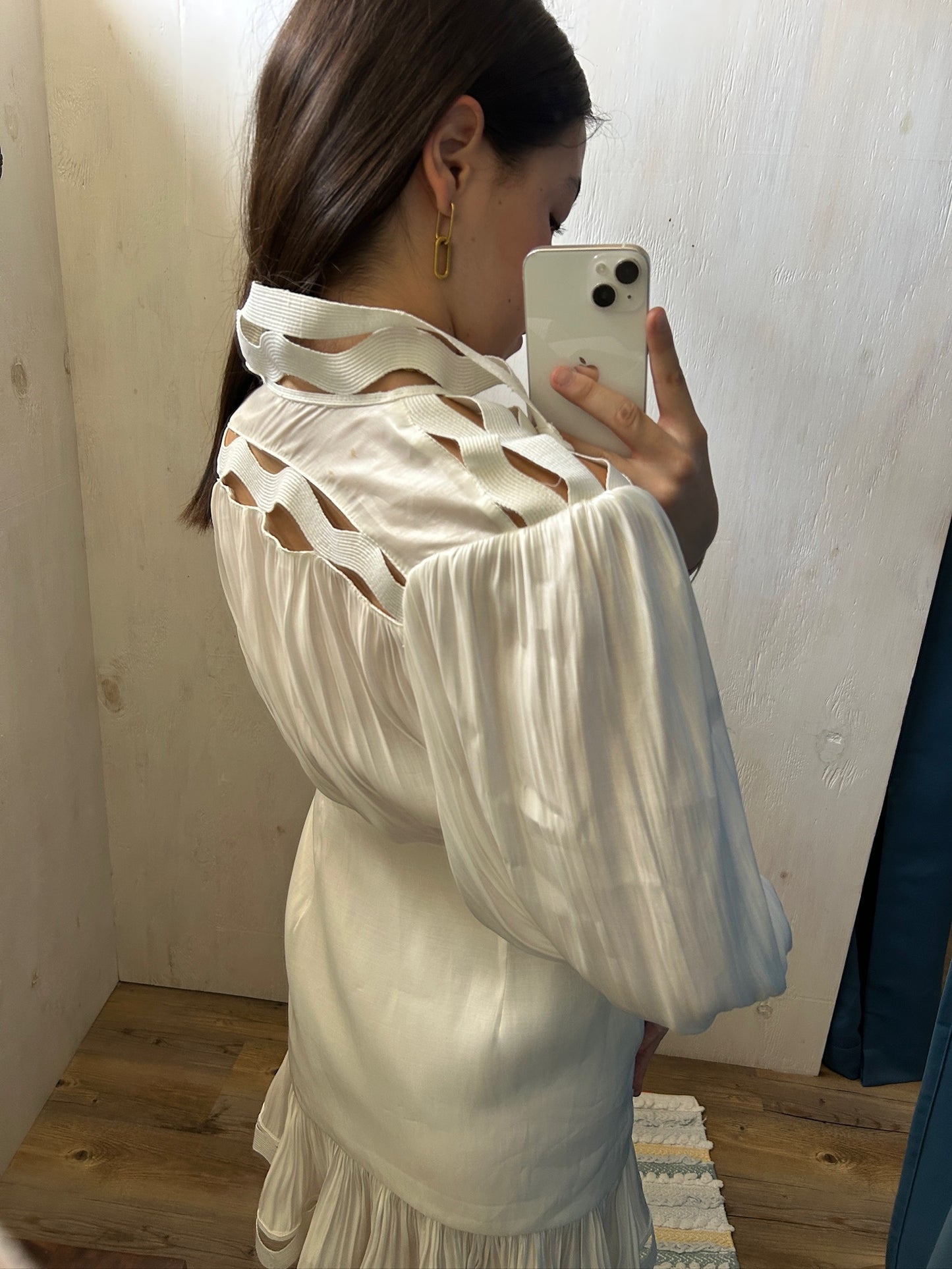 VESTIDO DE TIPO CAMISA CON DETALLES