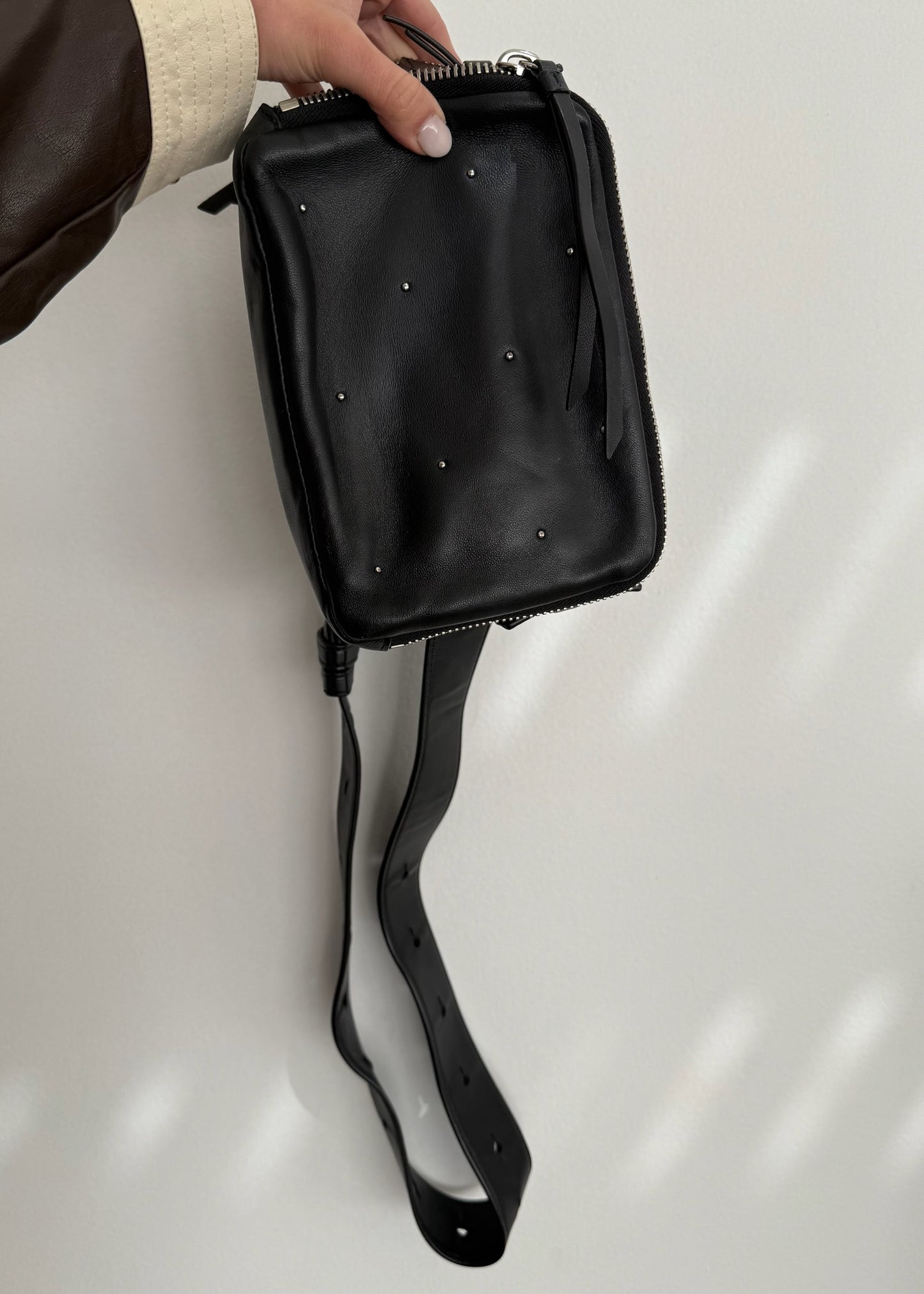 BOLSA CROSSBODY NEGRA