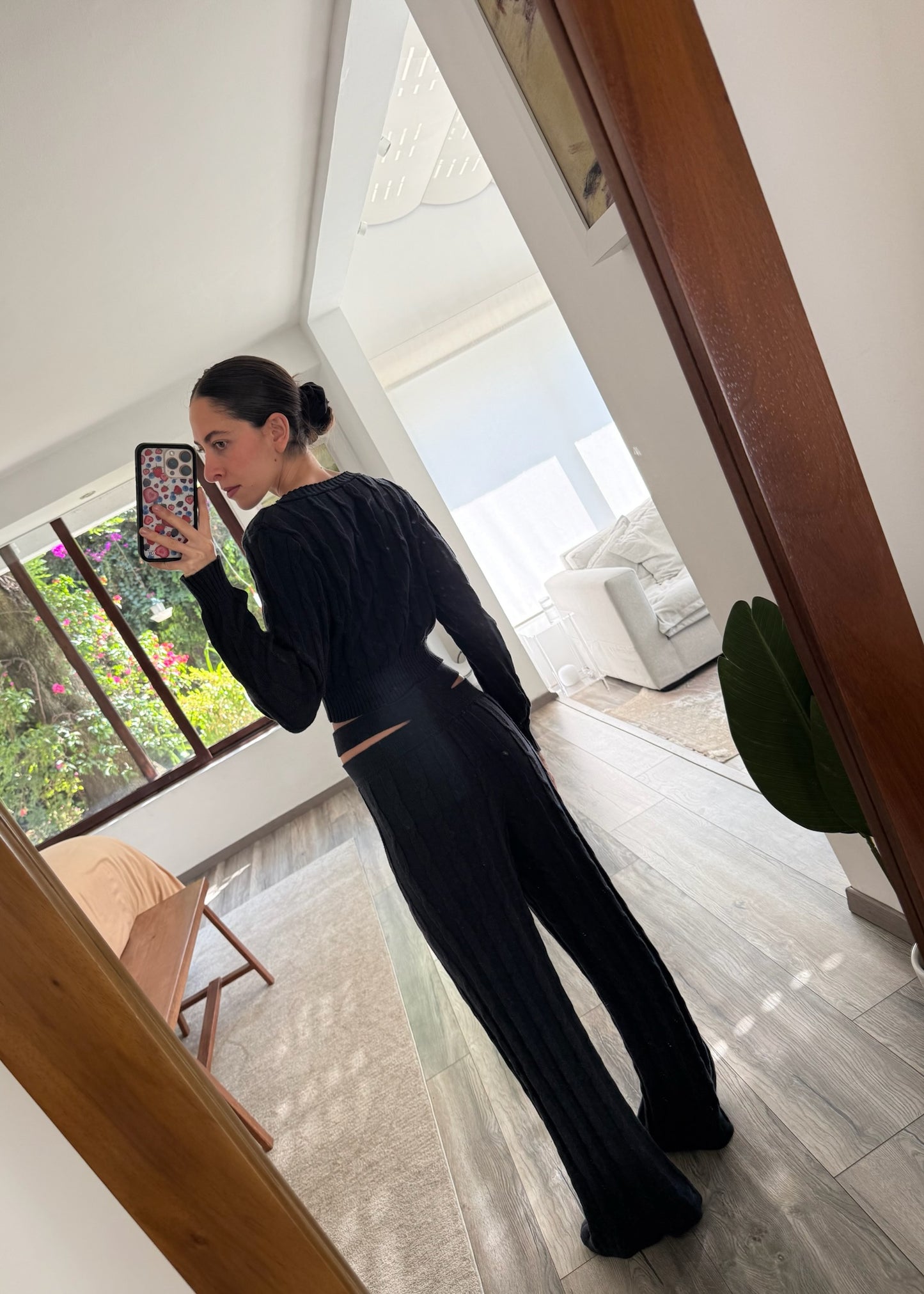 SET DE KNIT TOP Y PANTALÓN CUT OUT
