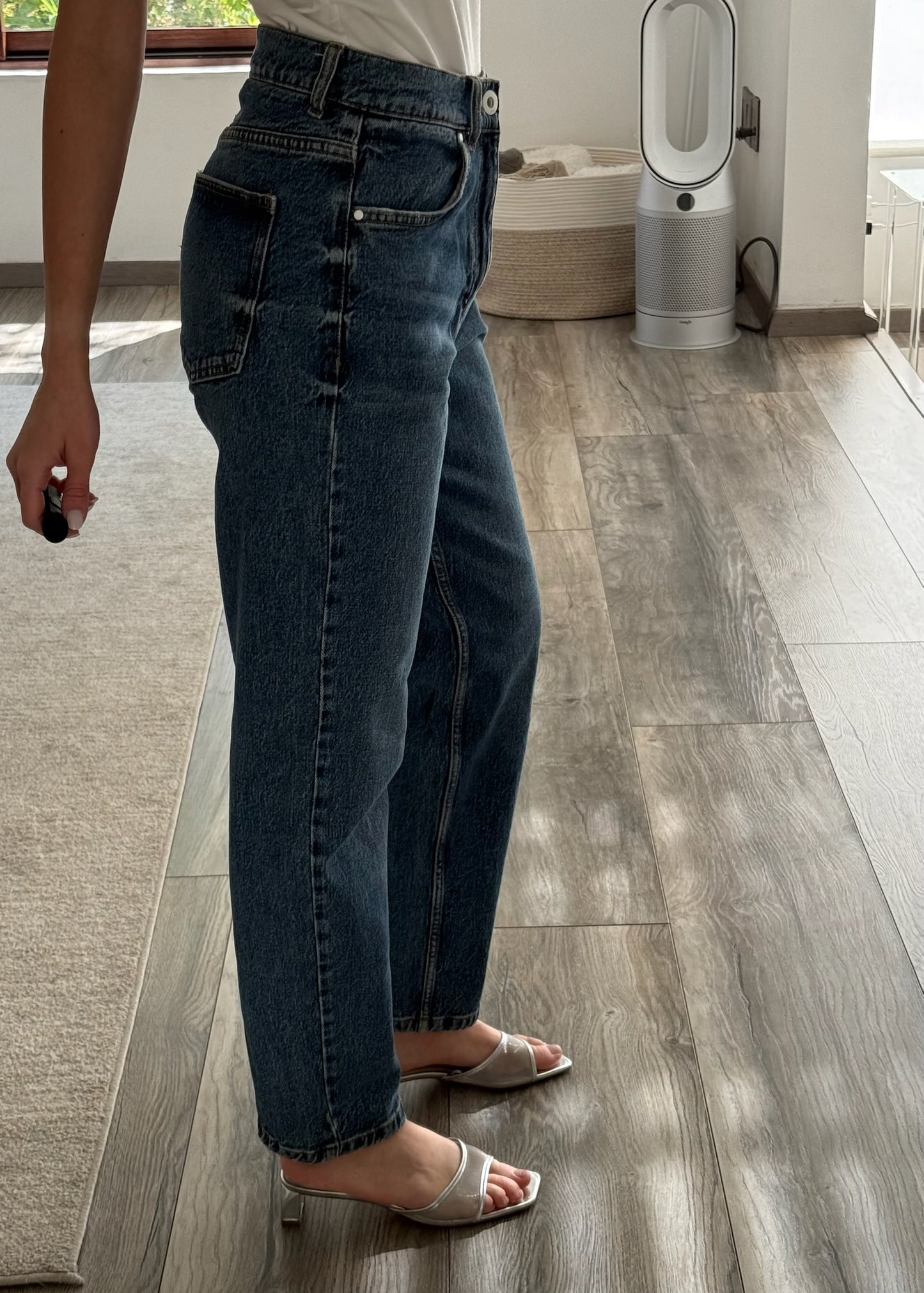 MOM JEANS BASICOS