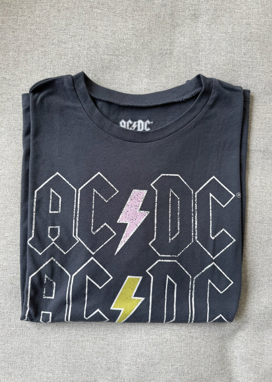 TEE ACDC