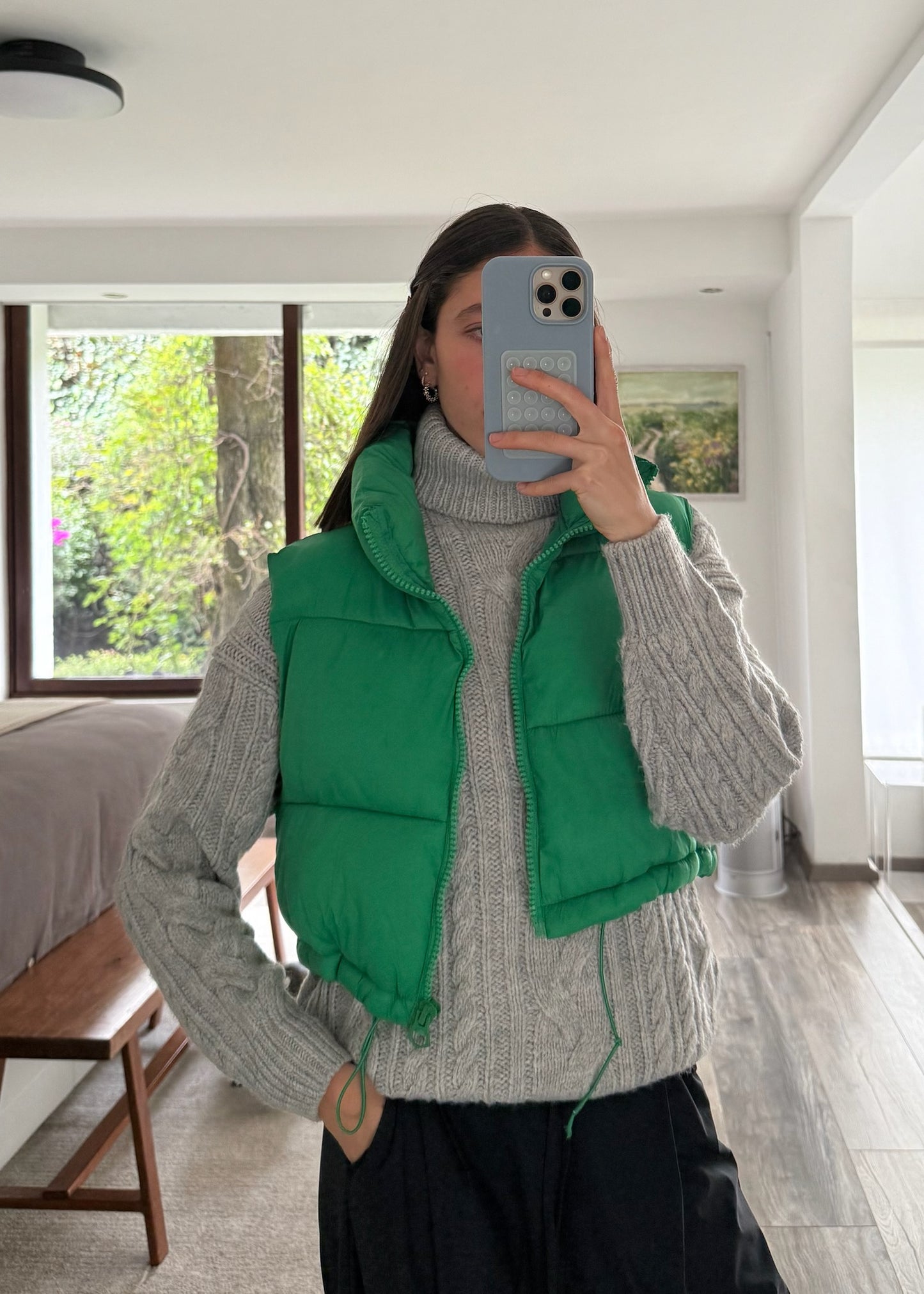 CHALECO PUFFER VERDE CROPPED