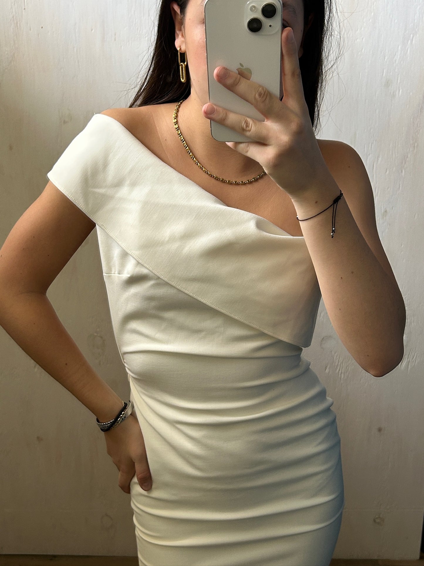 VESTIDO BLANCO ASIMÉTRICO