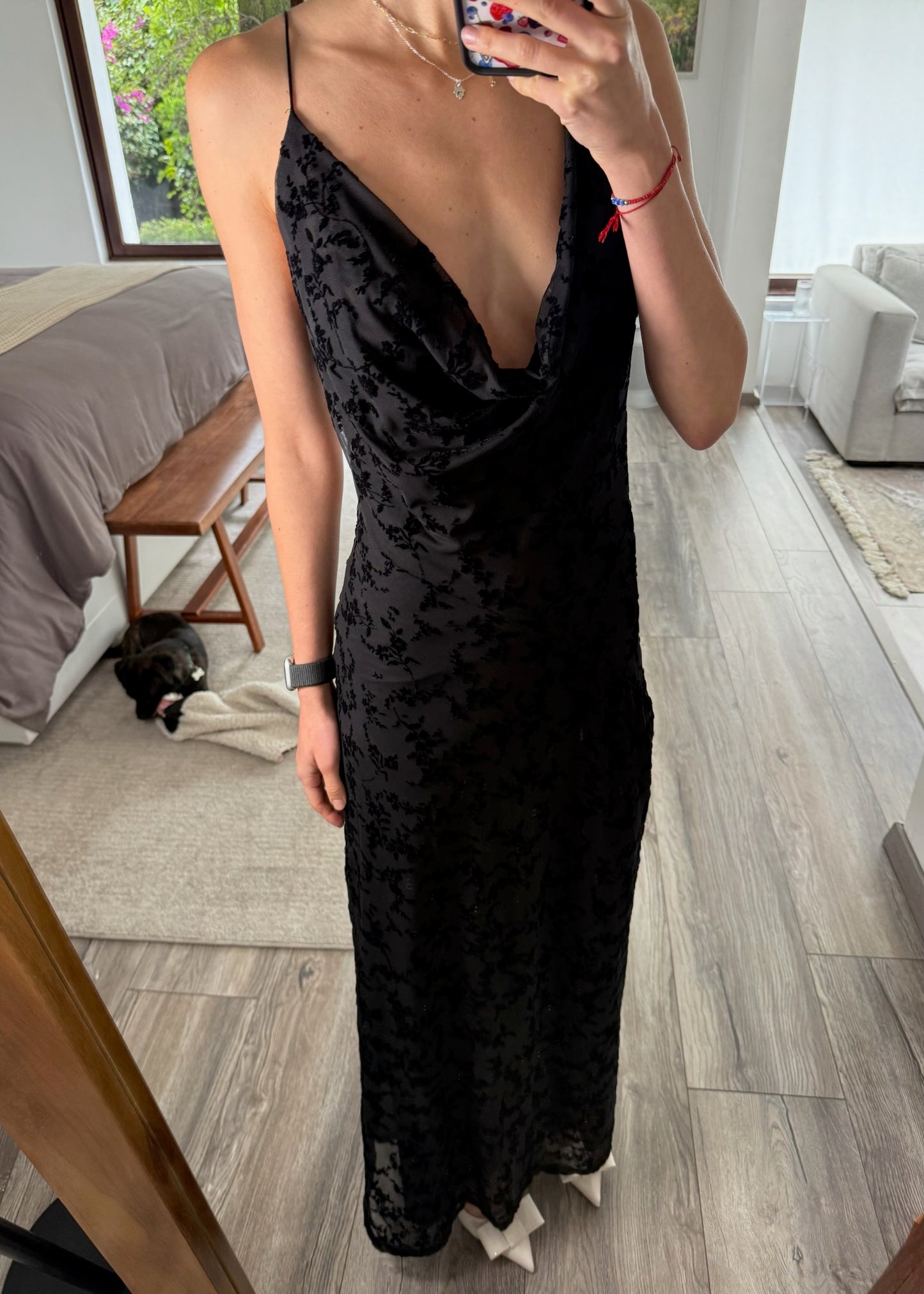 VESTIDO MESH NEGRO CON FLORES