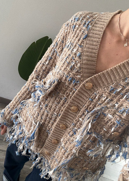 CARDIGAN BEIGE CON FLECOS
