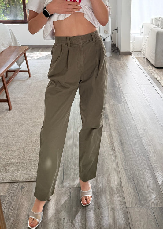 PANTALÓN VERDE MILITAR