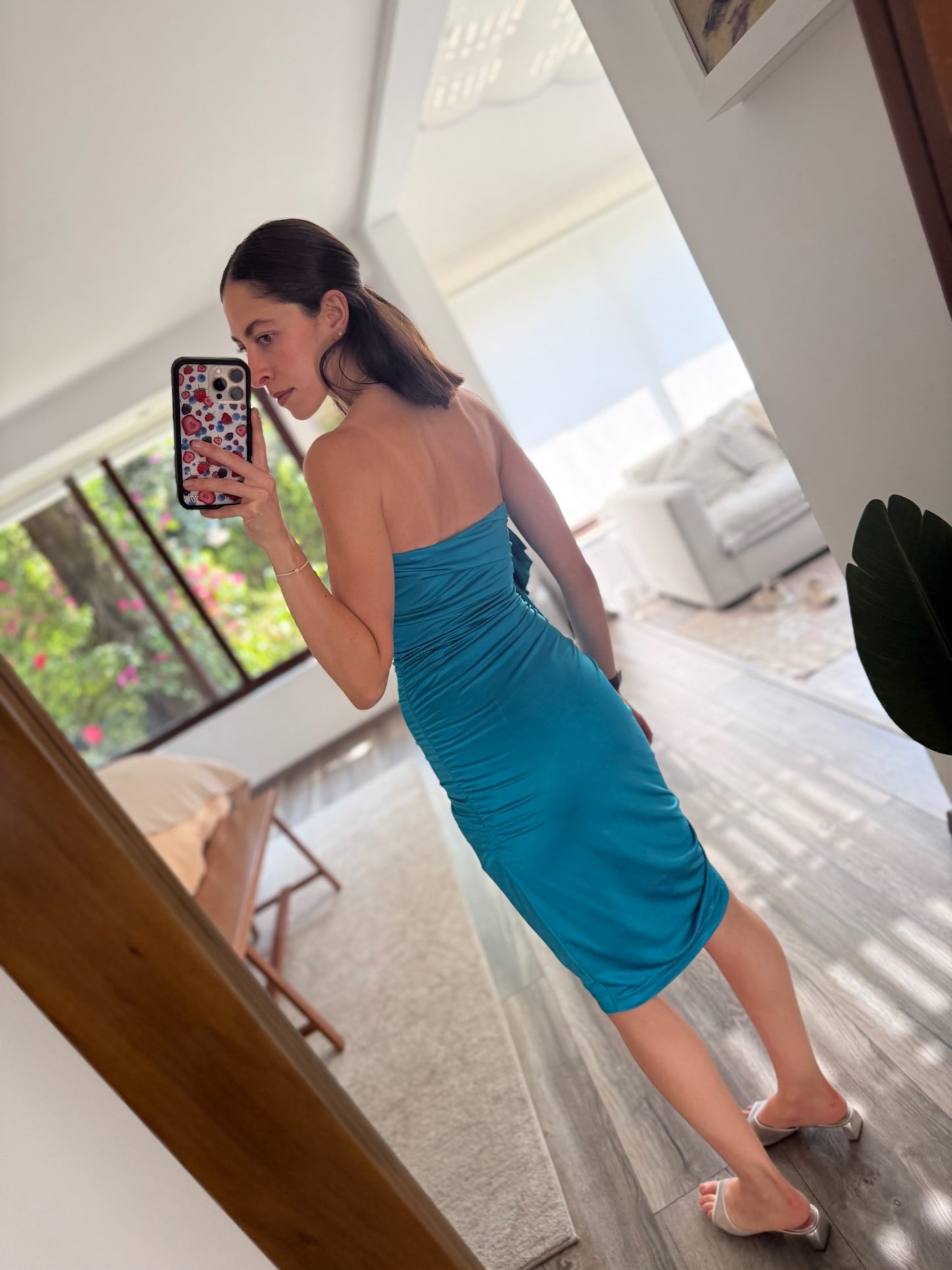 VESTIDO STRAPLESS DRAPEADO