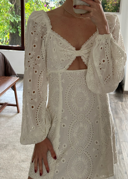 VESTIDO MINI CON TEXTURA