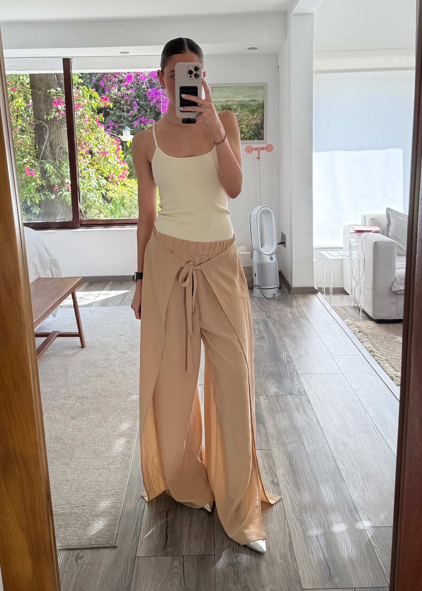 PANTALÓN BEIGE FLOWY WRAP UP