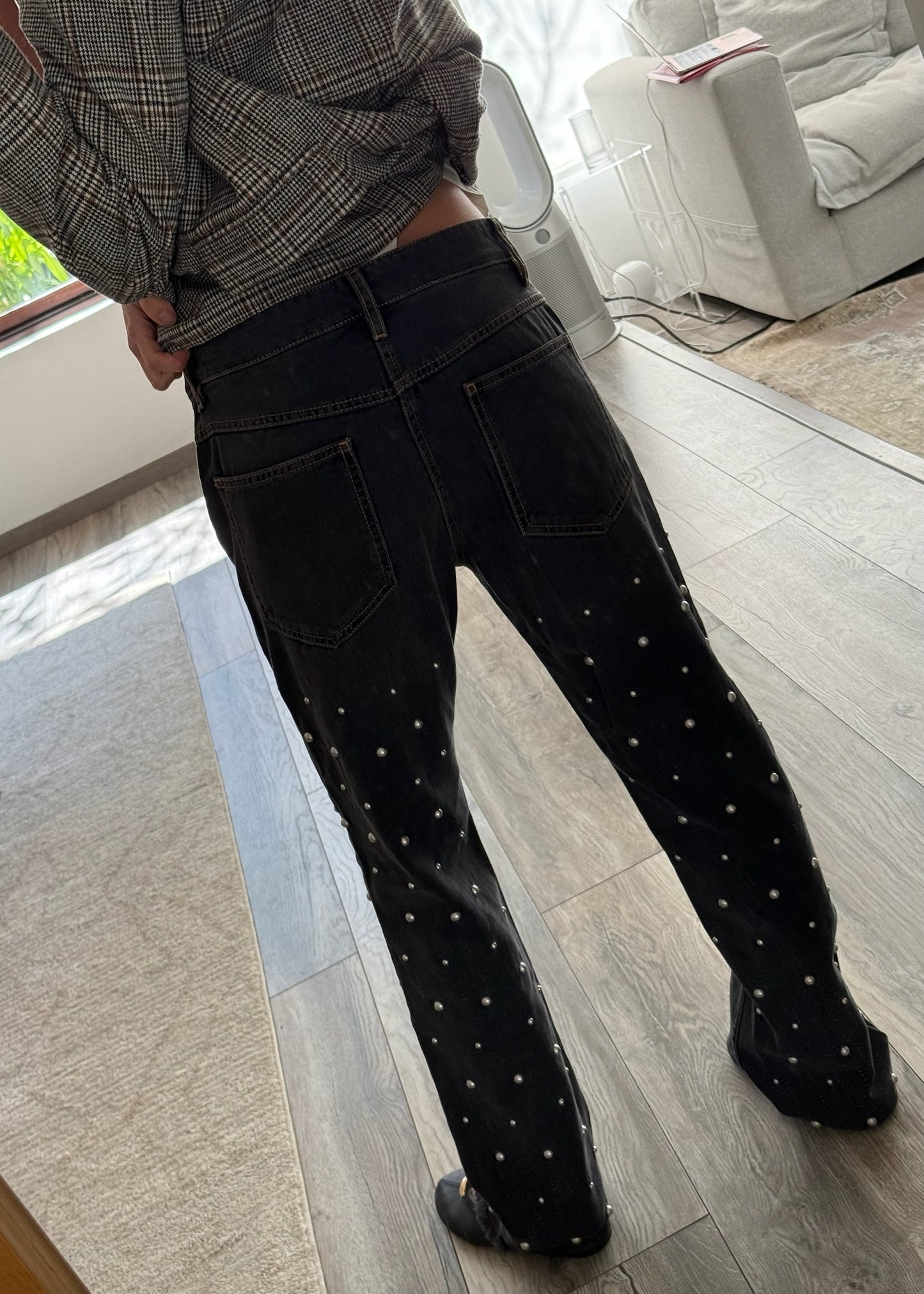 JEANS CON ESTOPEROLES NEGROS