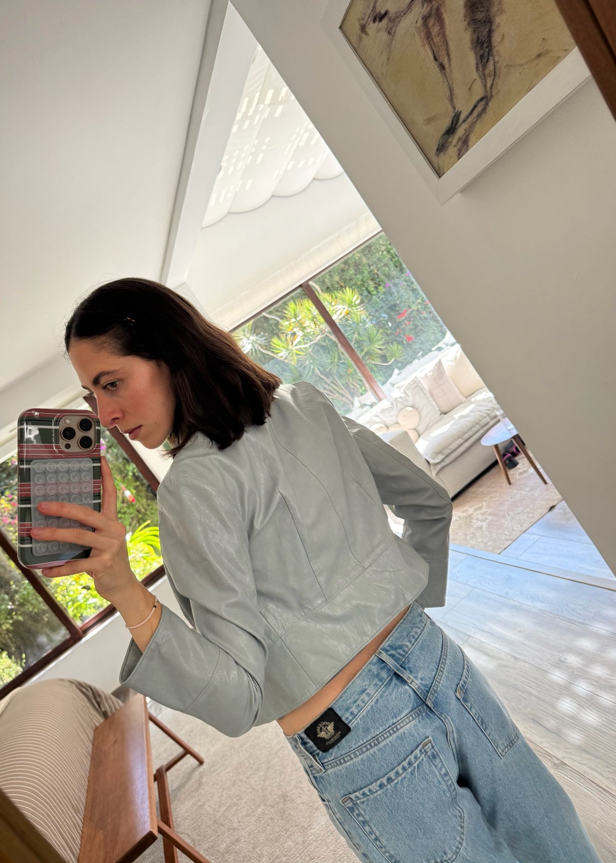 CHAMARRA DE PIEL CROPPED BABY BLUE