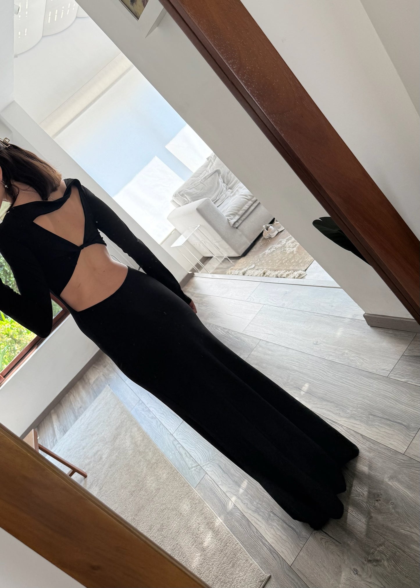 VESTIDO NEGRO MAXI BACKLESS