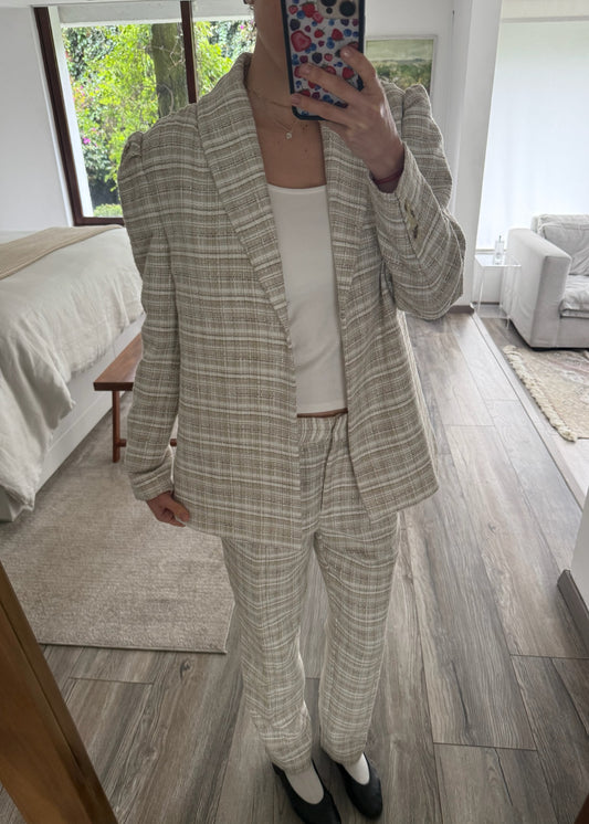 TWEED SUIT