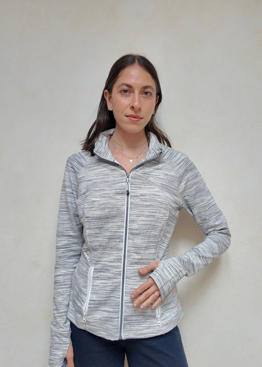 CHAMARRA ACTIVE GRIS