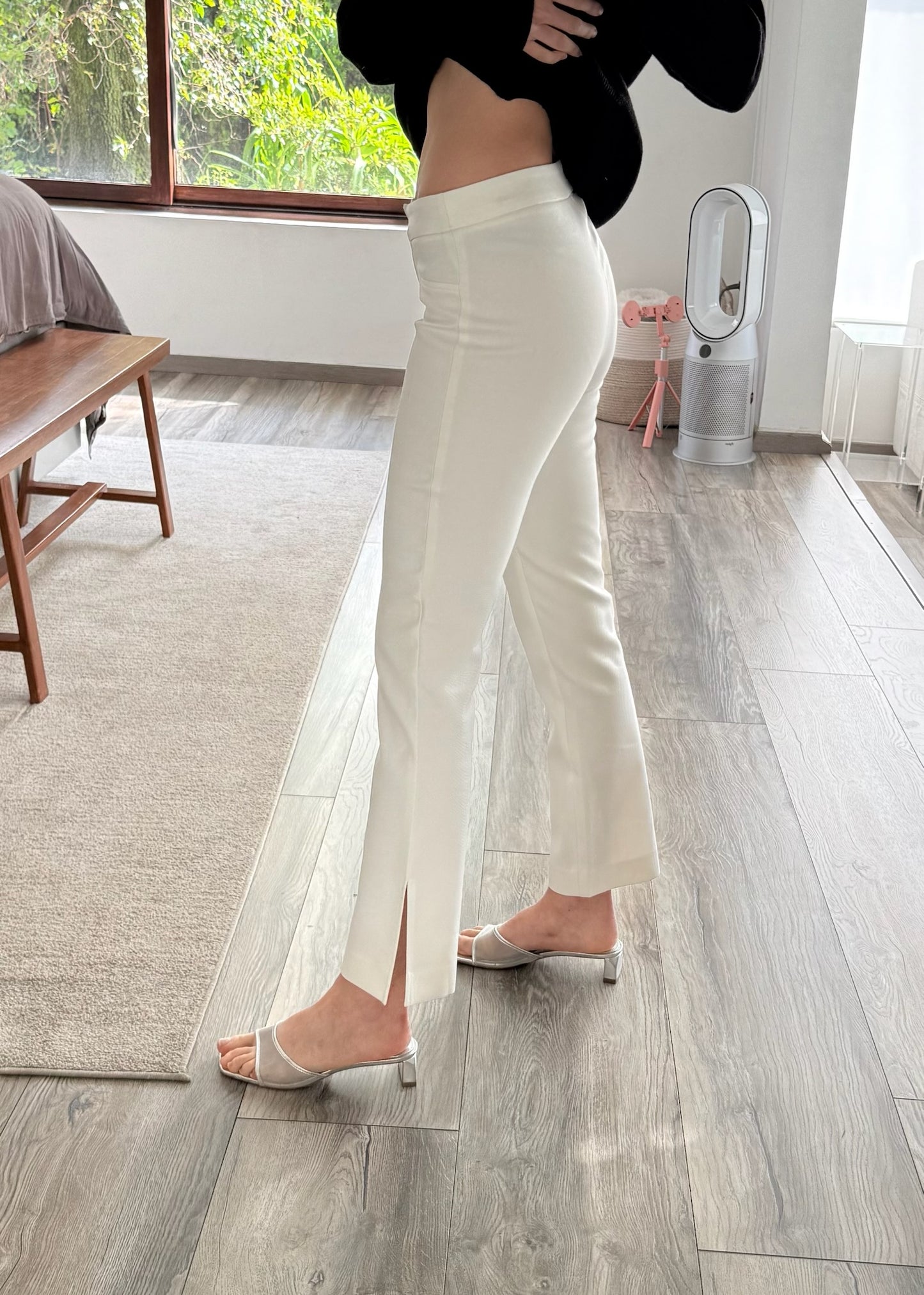 PANTALÓN BLANCO CAPRI