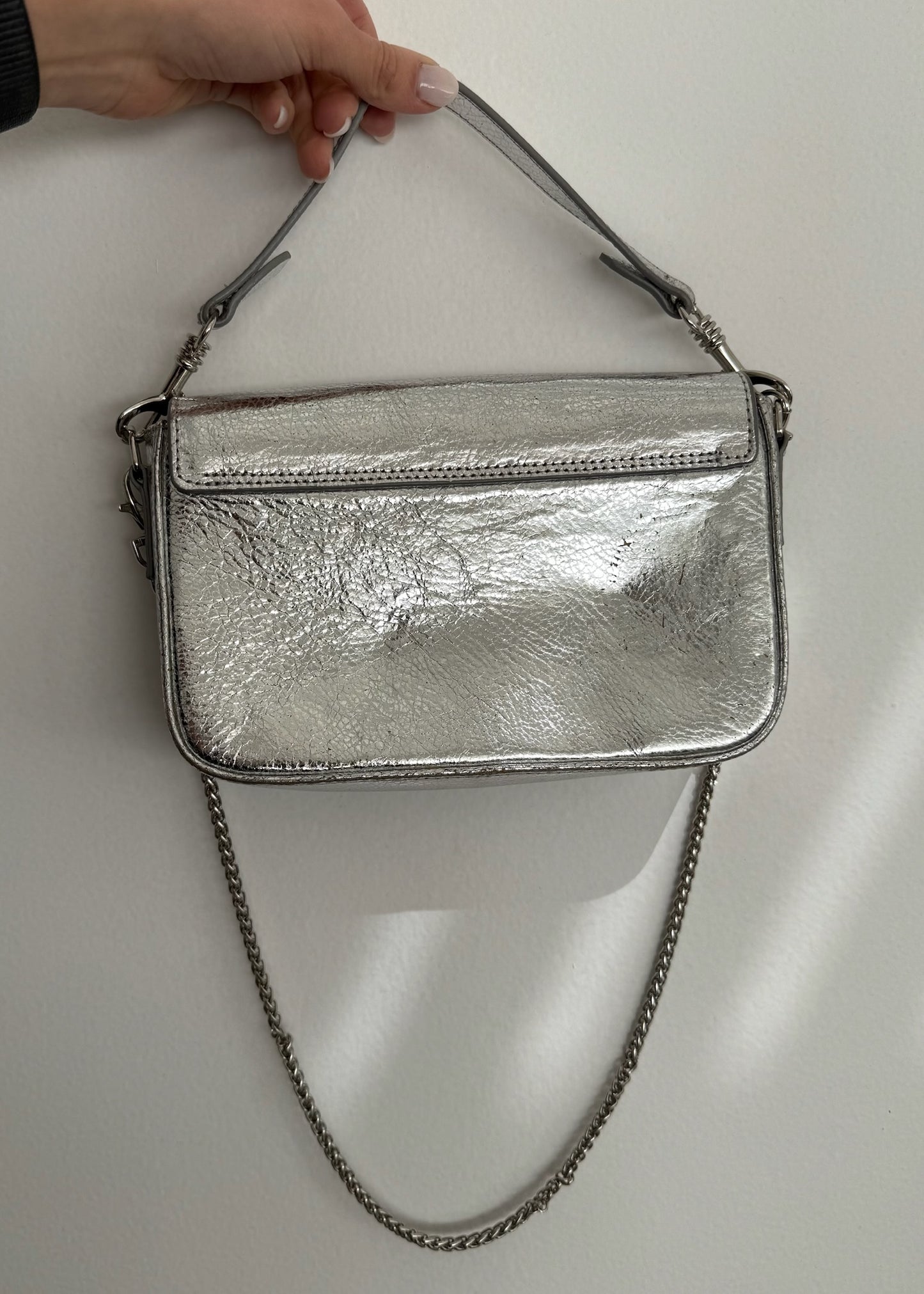 CROSSBODY PLATEADA