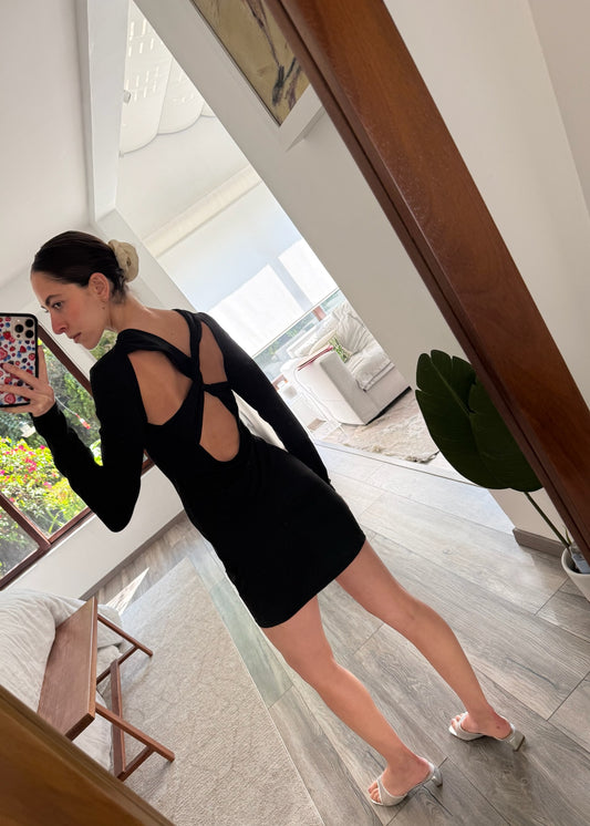 VESTIDO MANGA LARGA MINI NEGRO