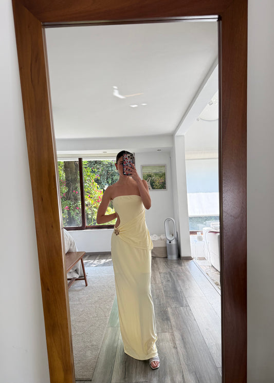 VESTIDO BUTTER YELLOW CON FLOR