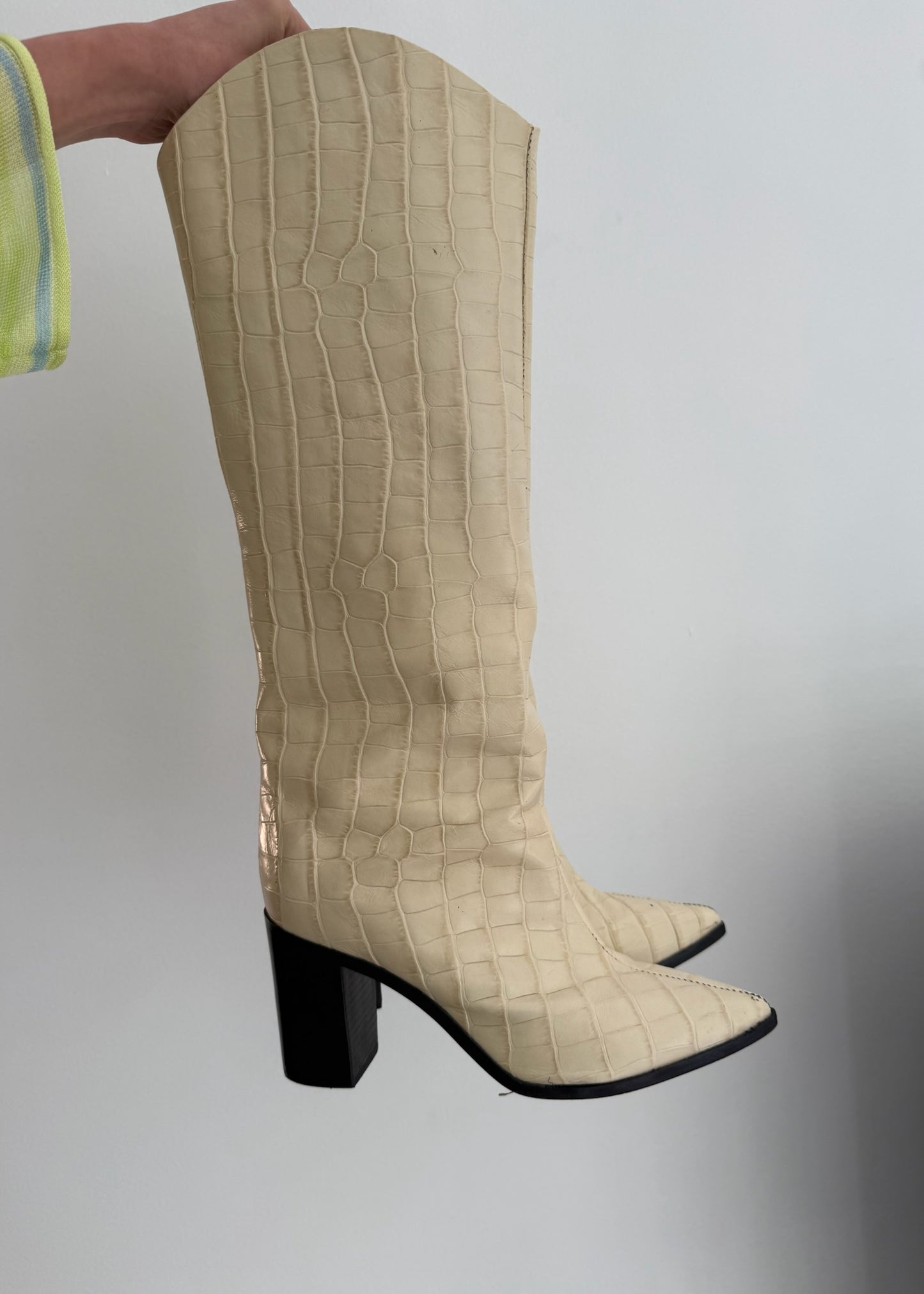 WIDE CROCO BOOTS