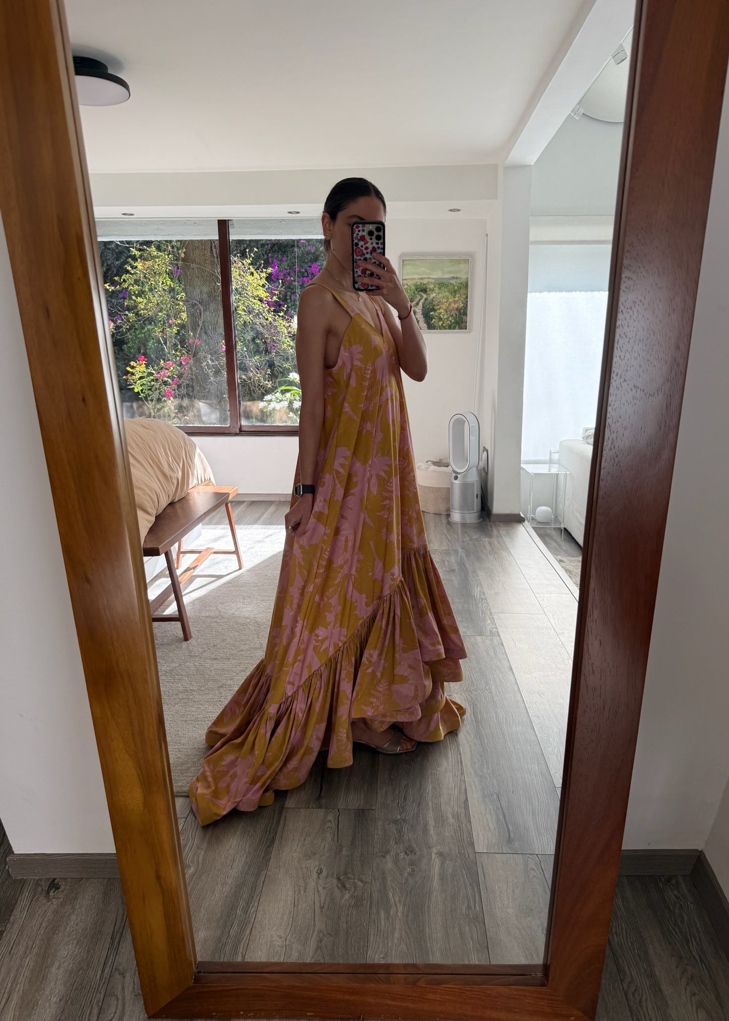 VESTIDO MAXI PRINT FLORES Y OLANES