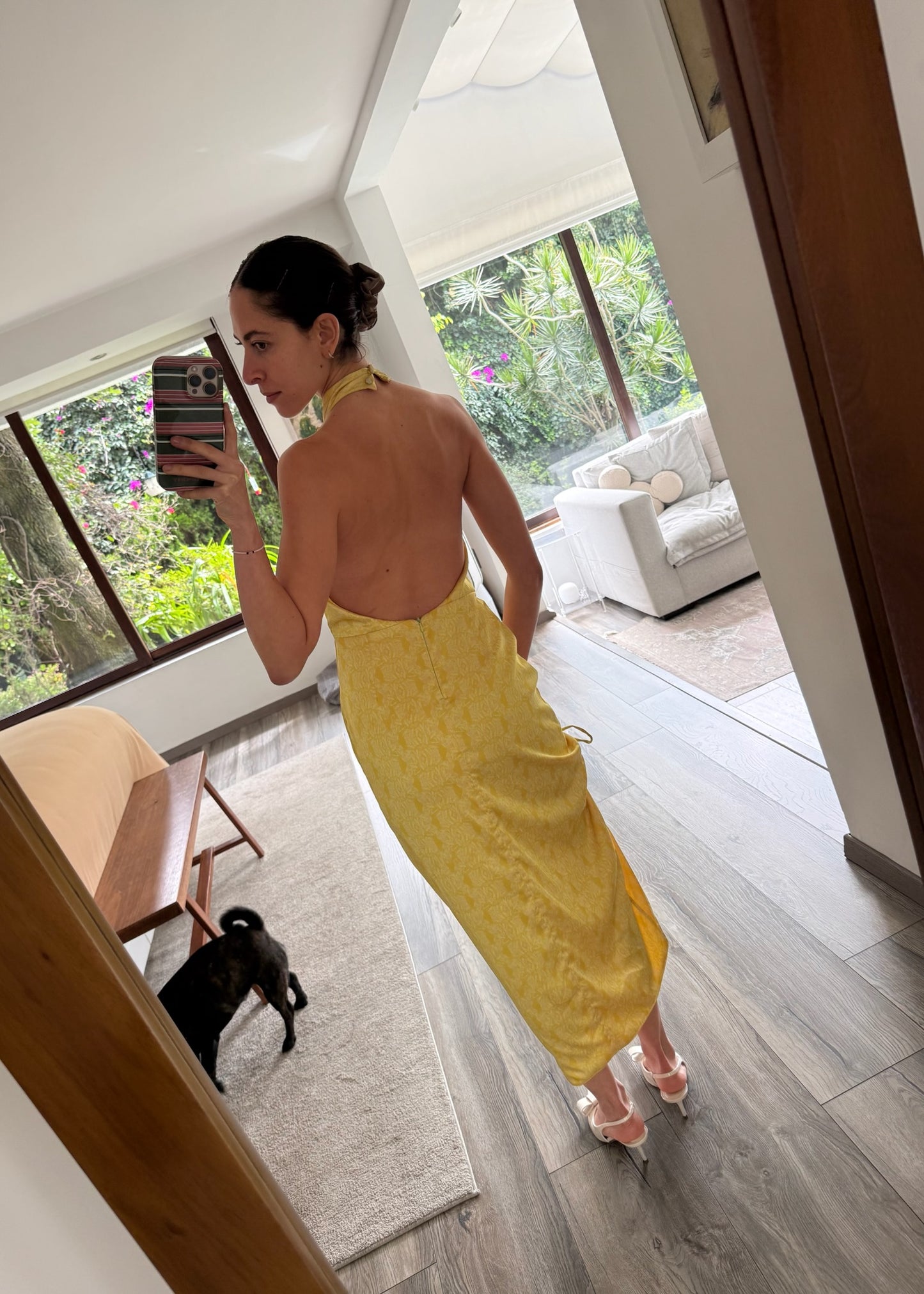 VESTIDO AMARILLO HALTER