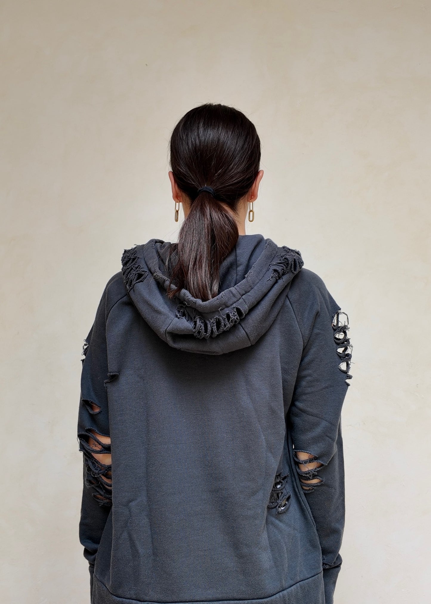 HOODIE RIPPED GRIS