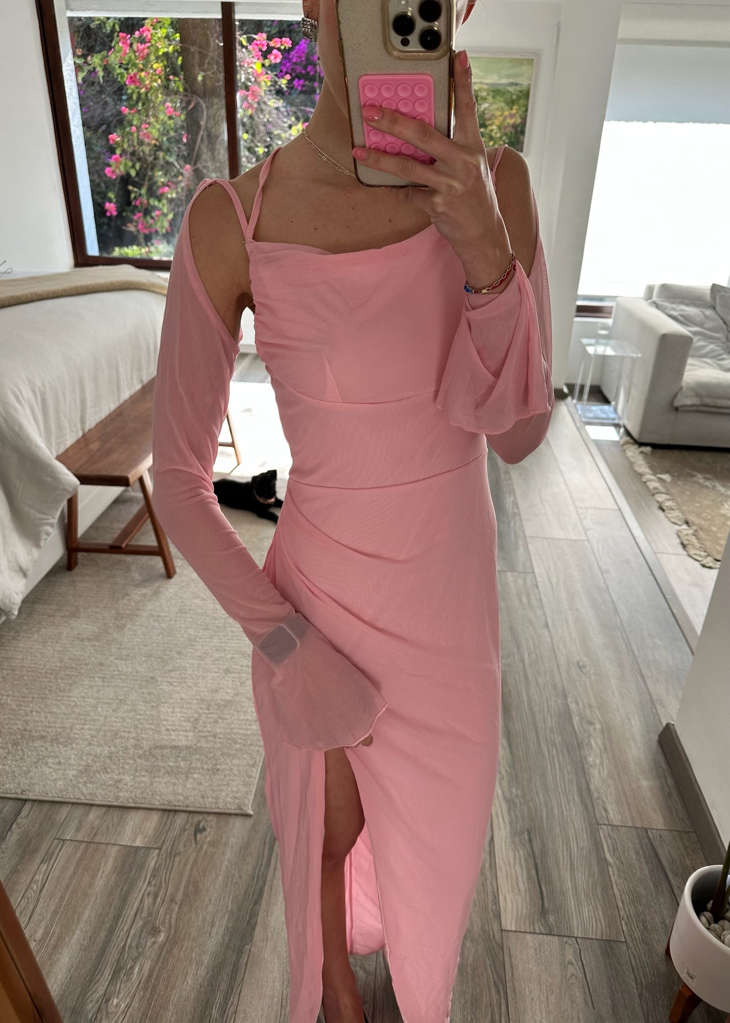 VESTIDO DE MESH CON MANGAS