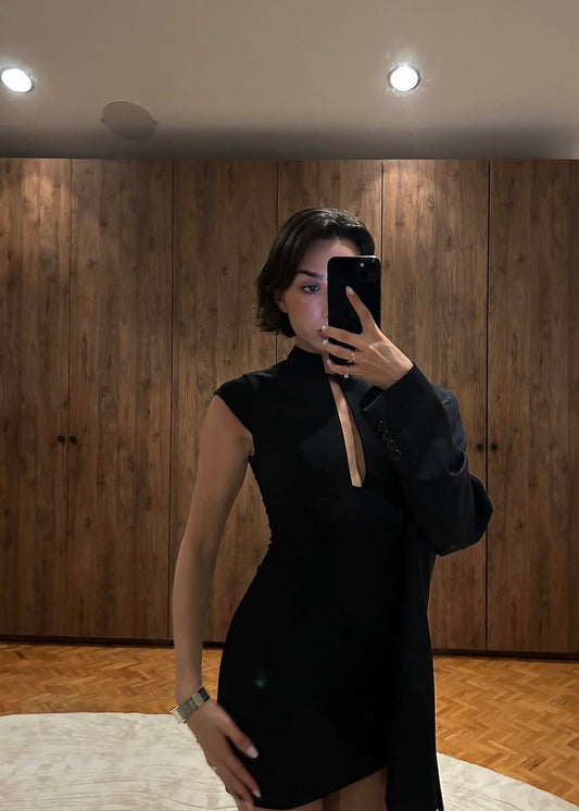 VESTIDO MINI NEGRO