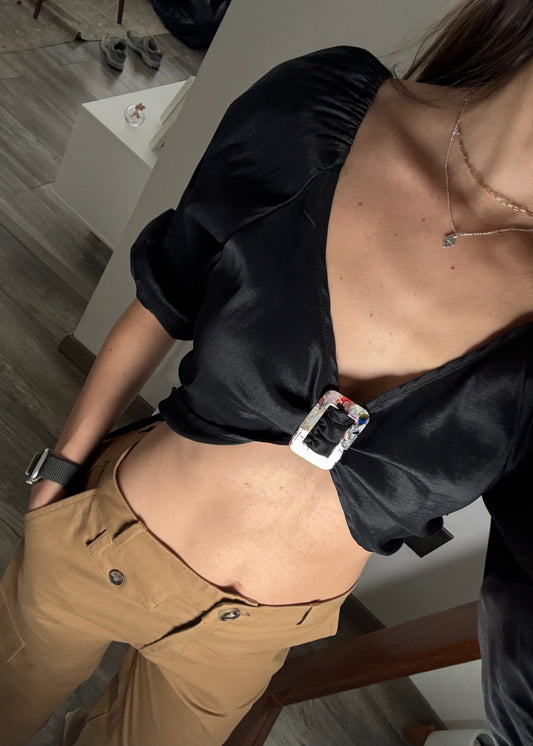 CROP TOP ESPALDA ABIERTA