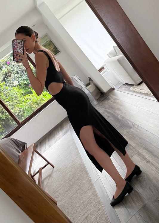 VESTIDO RIBBED MINI CON CUT OUTS