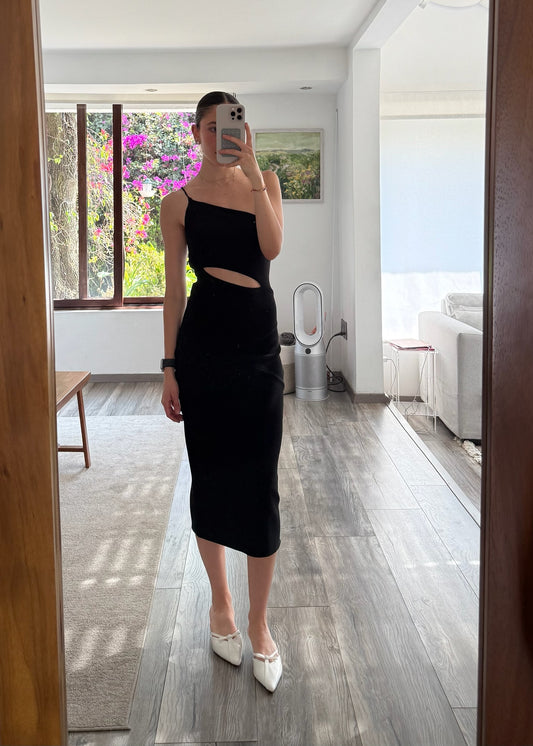 VESTIDO MIDI ONE SHOULDER CON CUT OUT