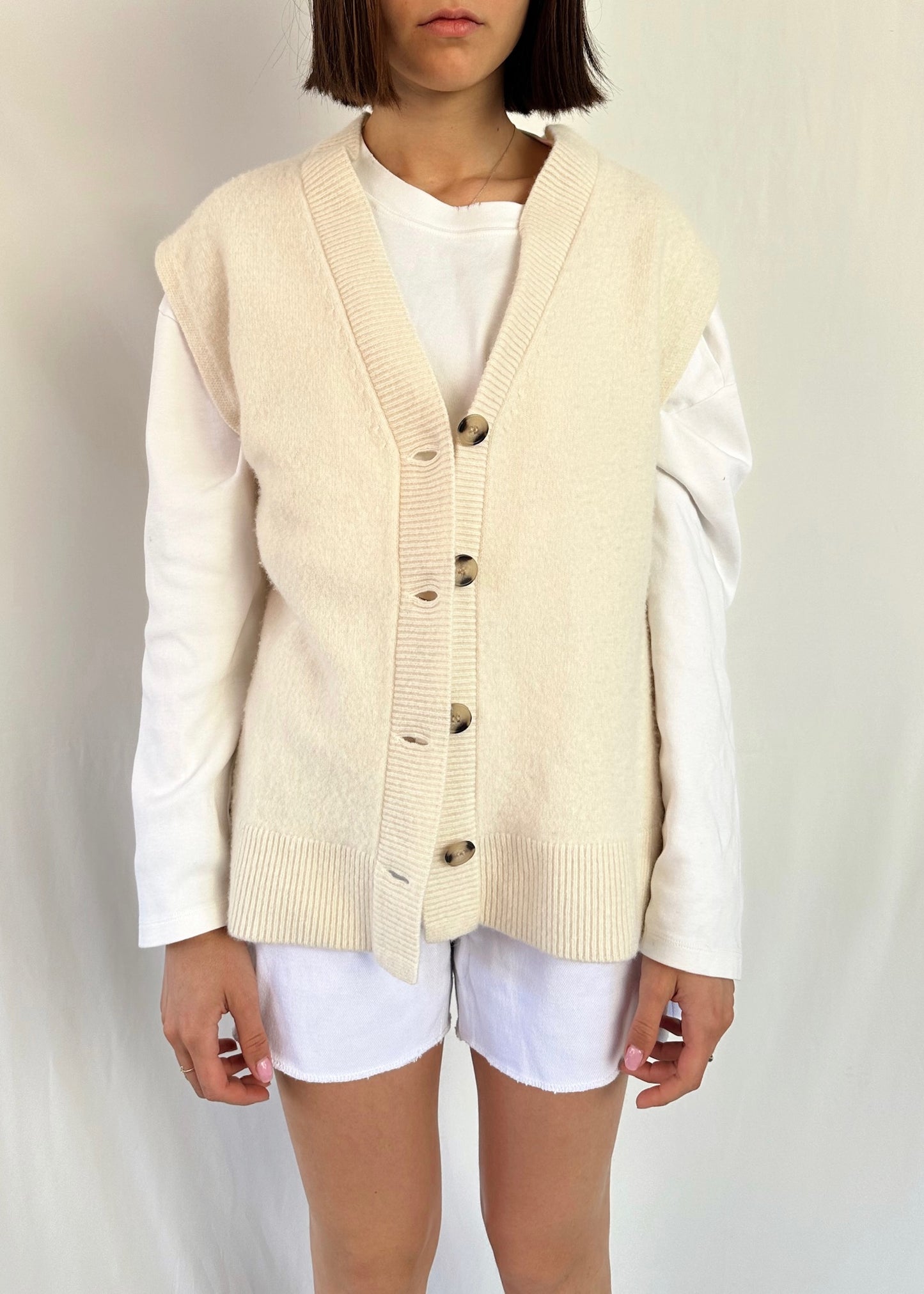 CHALECO KNIT COLOR CREMA