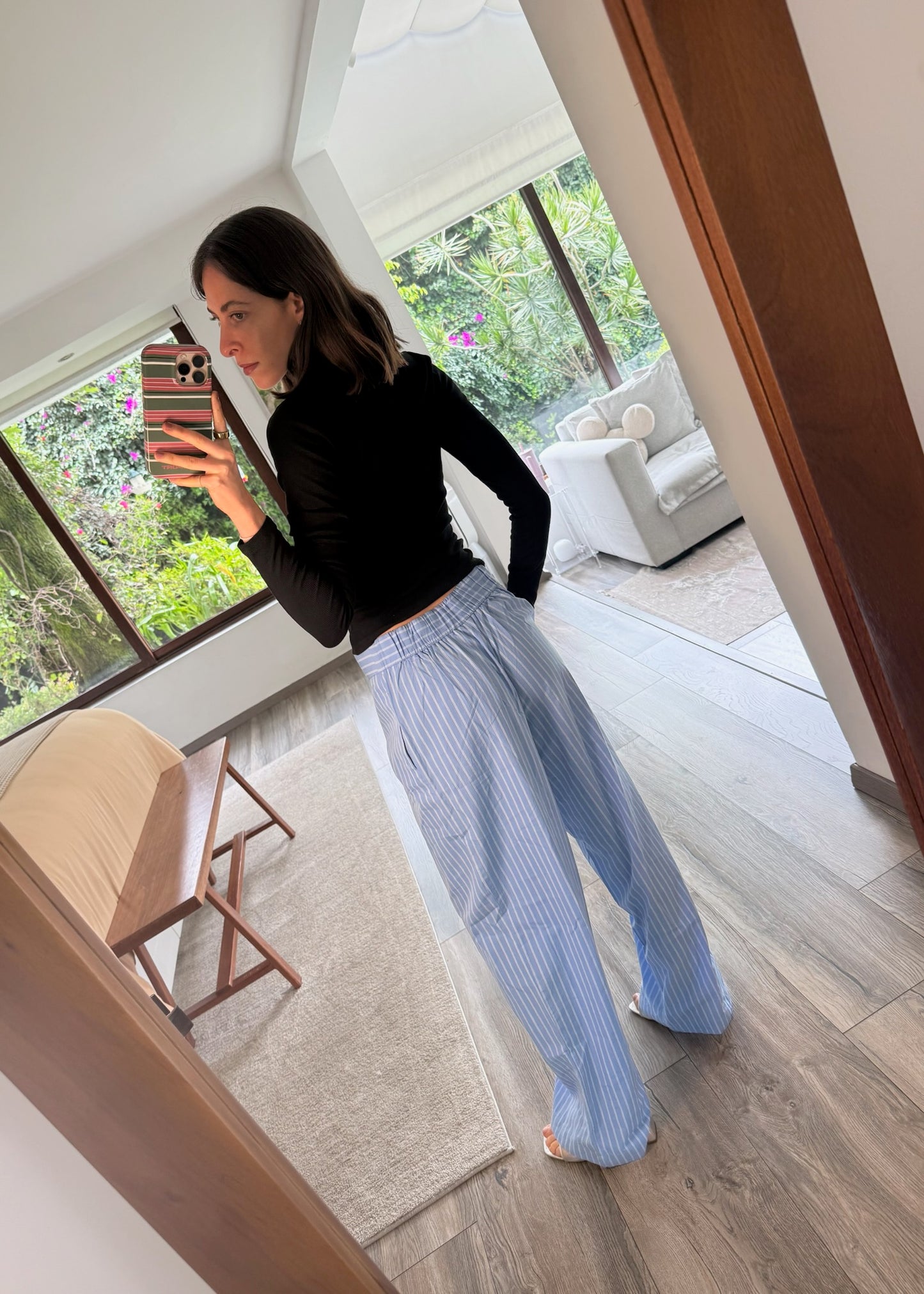 PANTALÓN DE TIPO PIJAMA