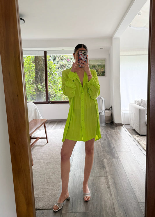 VESTIDO DE TIPO CAMISA VERDE